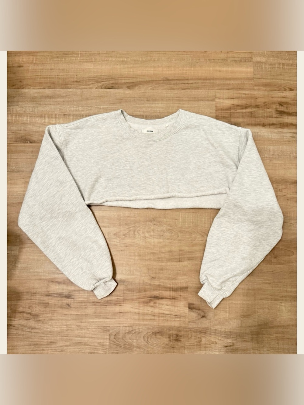 Joah Brown Cropped Sweatshirt! Cross listed on Mercari bc my prices are lower!